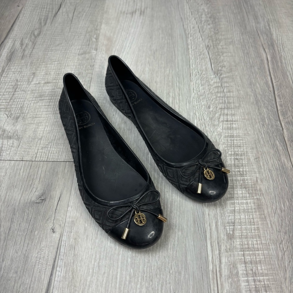 Tory Burch Black Quilted Ballet Flats with Gold Logo Charm